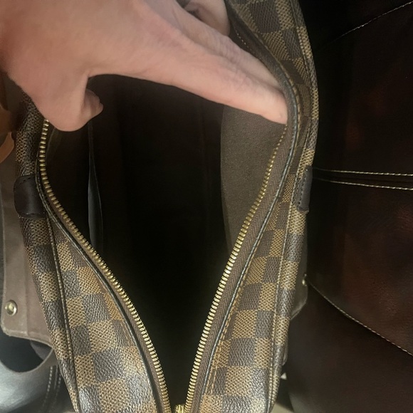 Louis Vuitton Dark Brown Checkered Messenger Bag - Picture 4 of 6